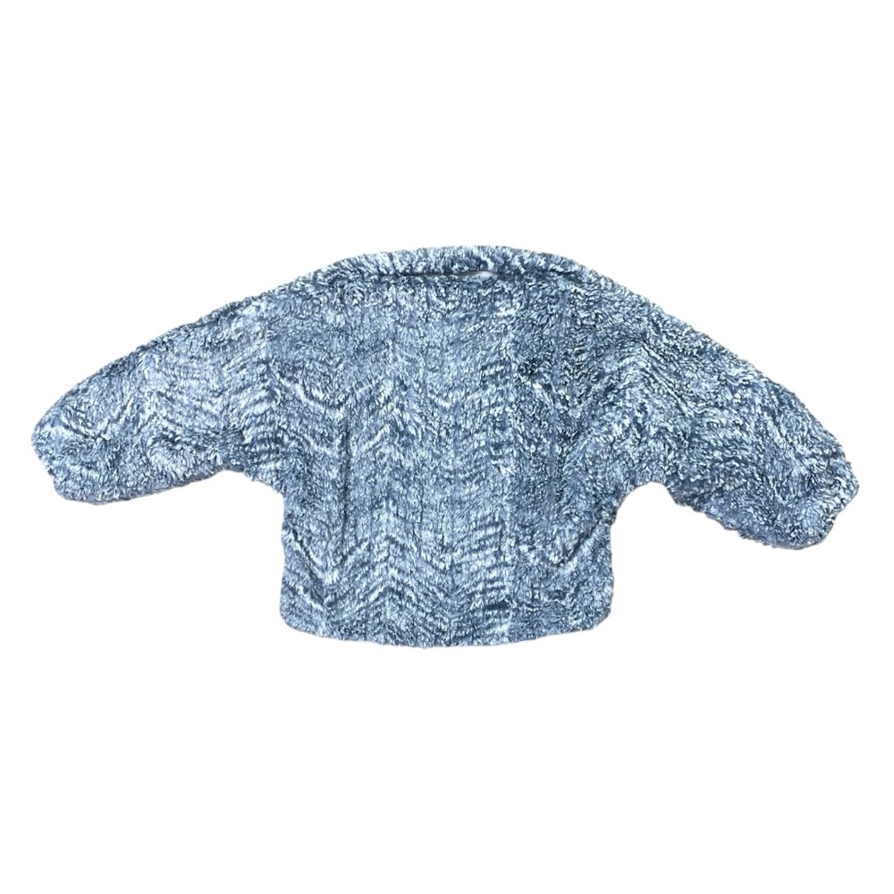 Girl’s Omamimini gray and white sweater size 4